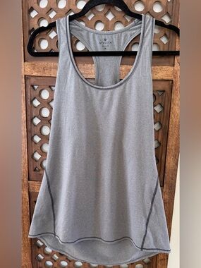 Athleta Women's Light Gray Racerback A-Line Tank